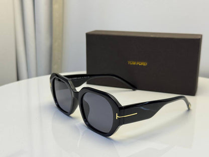 Tom Ford
65 dhs✅

Zain182
♥️♥️♥️