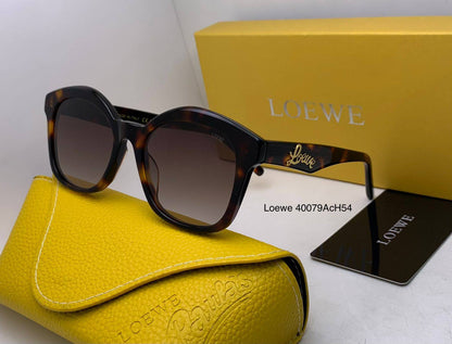 Loewe
Master quality 
ladies sunglasses 
180 dhs❤️

Zain126
♥️♥️♥️