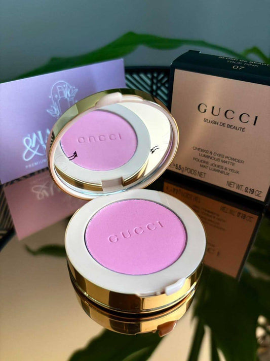 GUCCI BLUSH
40 dhs🪙💕

Zain01
♥️♥️♥️