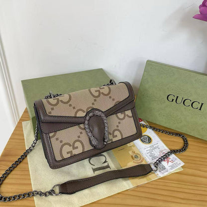 Gucci
23*16*7.5cm
With box
95 dhs🇦🇪🇦🇪

Zain17
♥️♥️♥️
