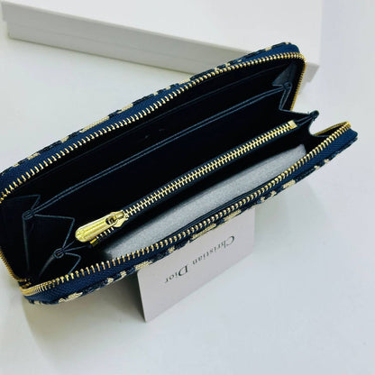Wallets
35 dhs✅

Zain40
♥️♥️♥️