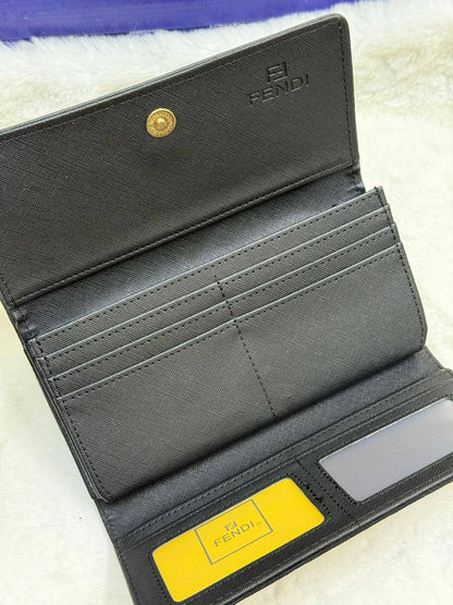 NEW CAME
FENDI WALLET
GOOD QUALITY
40 dhs❣️

Zain40
♥️♥️♥️