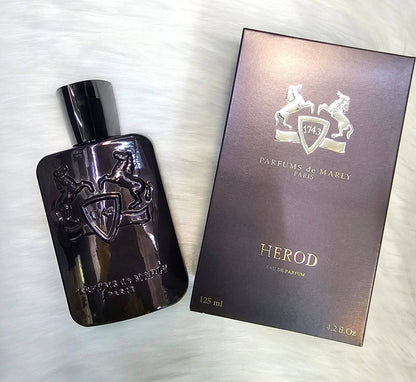 Mixed perfumes 
Master perfumes

55 dhs🇦🇪🇦🇪🇦🇪

Zain211
♥️♥️♥️