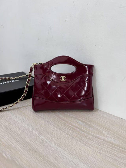 Chanel - Fendi - MK - Miu Miu
95 dhs🪙💕
high quality 

with box
🎁🎁🎁

Zain26
♥️♥️♥️