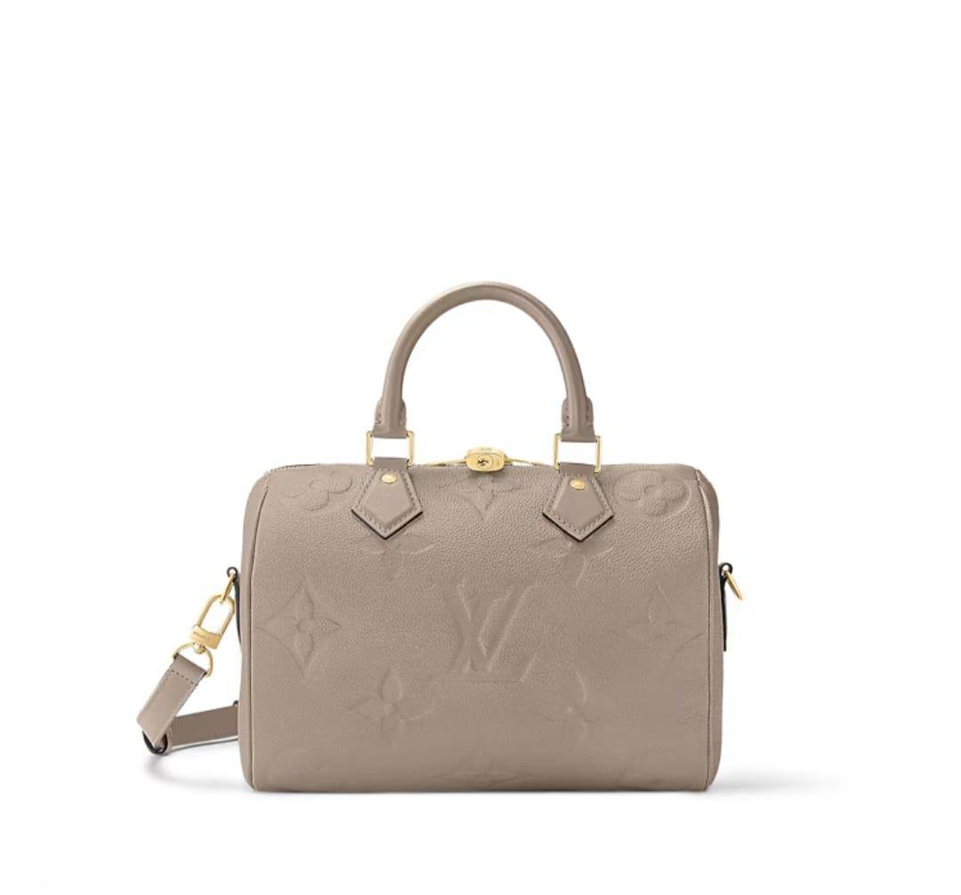 Bags 
95 dhs✅

Zain299
♥️♥️♥️