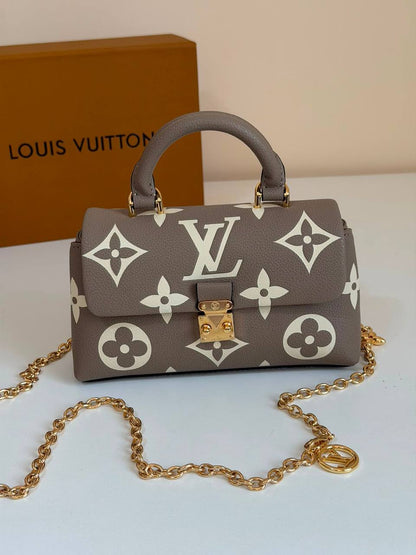 LV Master❣️❣️
250 dhs🇦🇪🇦🇪

Zain134
♥️♥️♥️