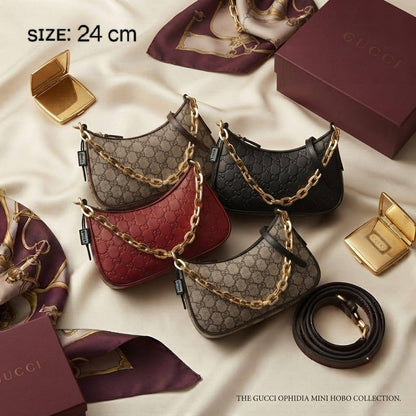 GUCCI Emblem GG
Shoulder Bag 
With Small Chain Strap
And Long belt strap
Gold Hardware
Size : 24 cm
With BOX

105 dhs🇦🇪🇦🇪

Zain239
♥️♥️♥️