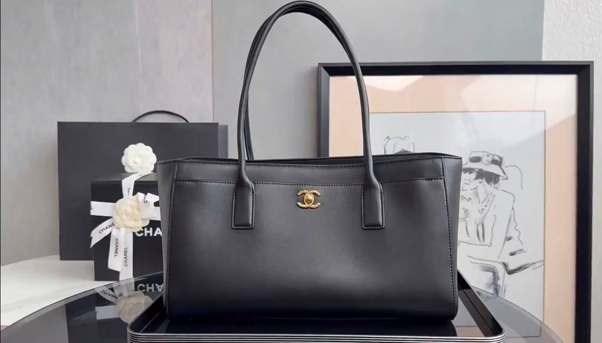 Chanel

240 dhs

Zain134
♥️♥️♥️