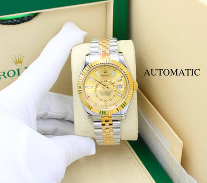 ROLEX  SKY DWELLER AUTOMATIC 41mm

190 dhs🪙💚

Zain58
♥️♥️♥️