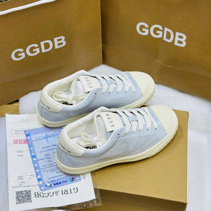 NEW CAME 
GOLDEN GOOSE / DB SHOES 
105 dhs🪙💚
Size 36 TO 41 

Zain40
♥️♥️♥️