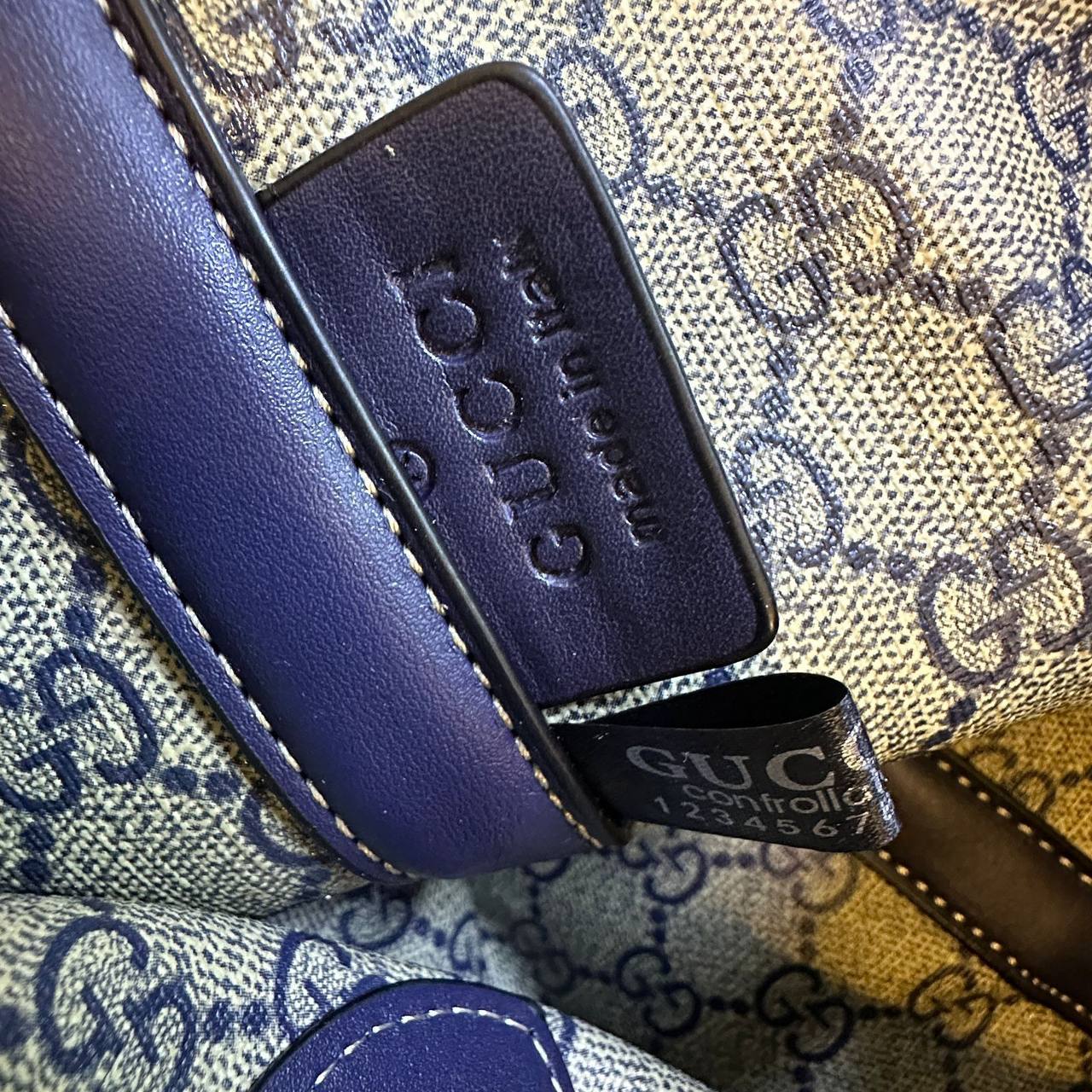 GUCCI 
COPY ONE 
NEW CAME 
BIG SIZE  155  DHS✅
SMALL  SIZE 145 DHS✅

Zain39
♥️♥️♥️