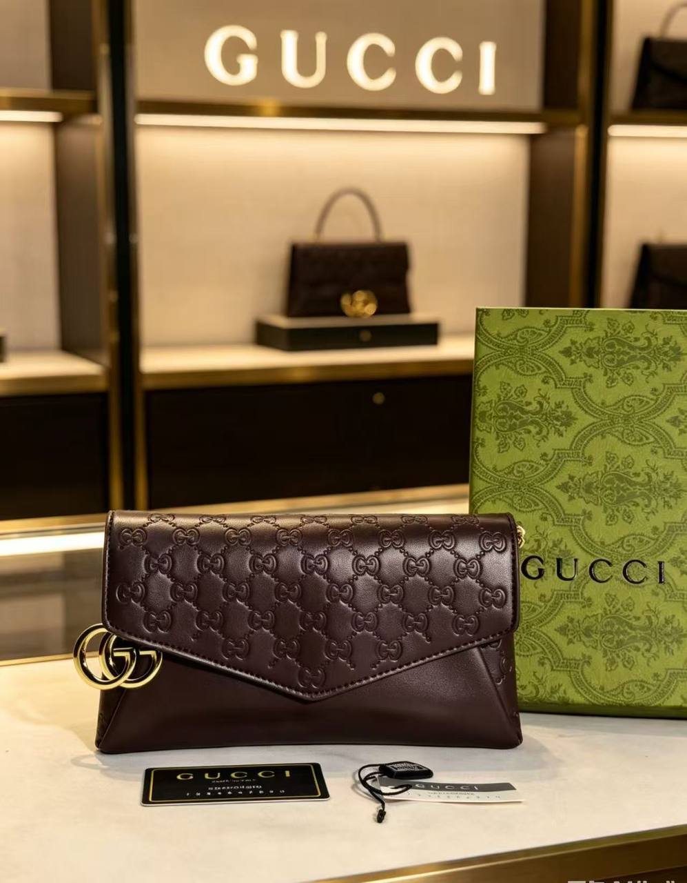 CH - Gucci - MK
95 dhs✅
Size：21*13

Zain07
♥️♥️♥️