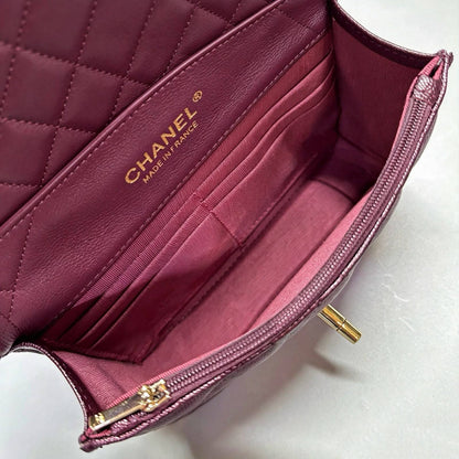 CHANEL 
COPY ONE 
 WITH BOX 
150 dhs🇦🇪🇦🇪

Zain295
♥️♥️♥️