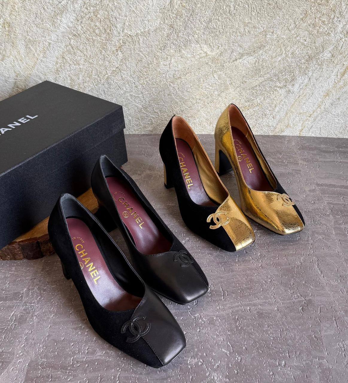 CHANEL 💫😍
SuperMaster Quality 💯
450 dhs✅
Size: 36-41 💥

Zain171
♥️♥️♥️