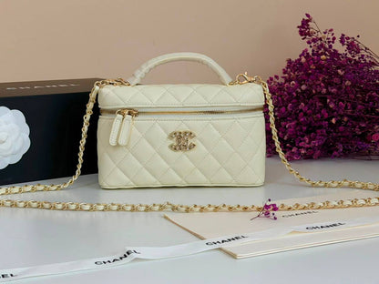 Chanel

210 dhs🇦🇪🇦🇪

Zain134
♥️♥️♥️