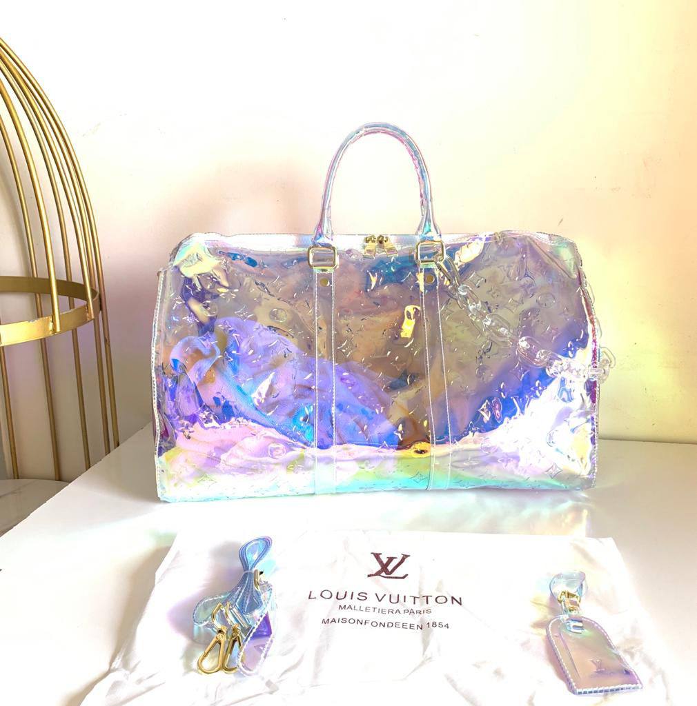 LV 
Travel Bags
140 dhs✅ Glossy
130 dhs✅ Normal

Zain137
♥️♥️♥️
