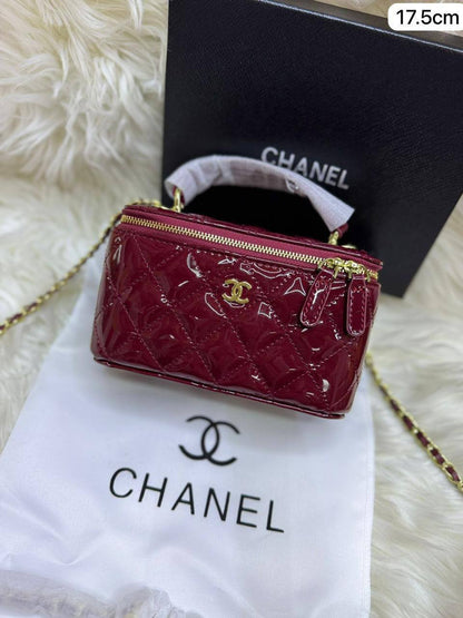 Chanel Nano
1⃣️ First quality +🎁

Size: 21 ~ 18 * 4 cm
85 dhs🇦🇪🇦🇪

with box🎁

Zain115
♥️♥️♥️