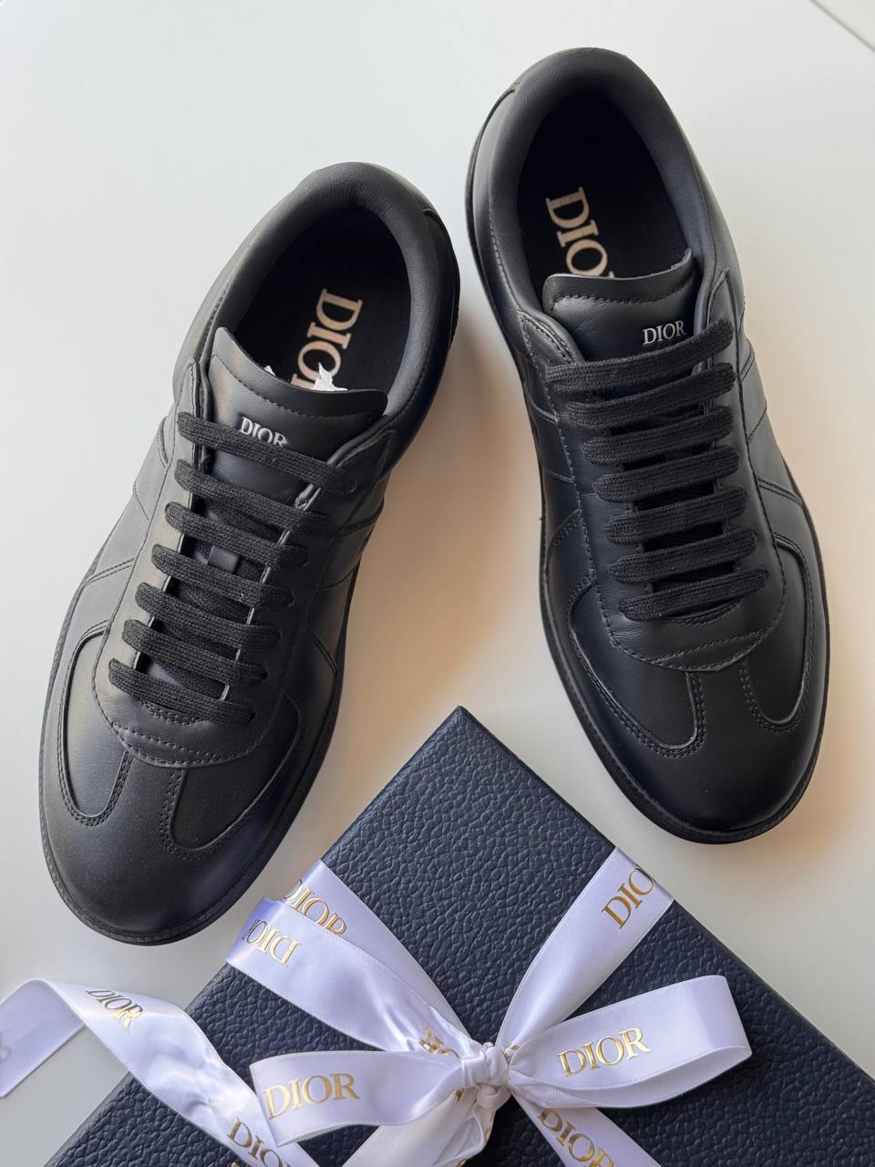 Dior B27 Uptown Sneaker
*AAA quality*
*size:40 to 46*
500 dhs❣️

Zain185
♥️♥️♥️