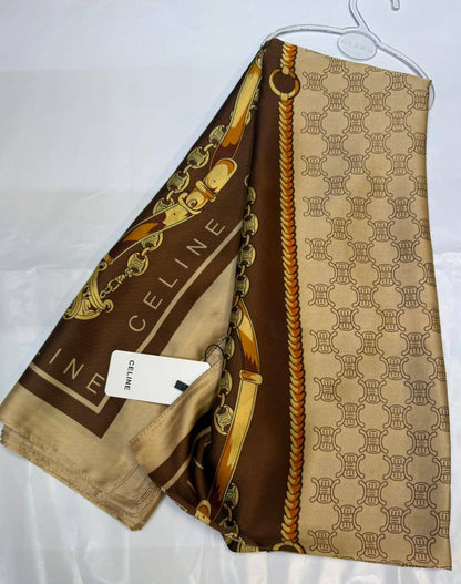 Hermes
Silk scarf 
40 dhs✅
55 dhs✅ 

with box🎁🎁🎁

Zain93
♥️♥️♥️