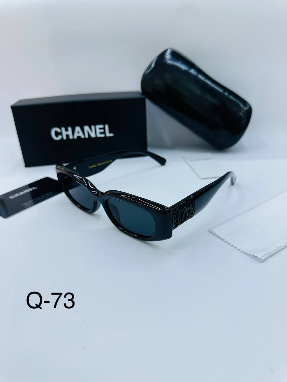 Sunglasses 🕶️*
New stock 💥
good quality 💯
Copy one 1️⃣ 
With master box 🗃️ 
50 dhs💛

Zain216
♥️♥️♥️