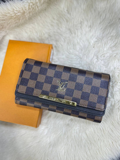 Gucci 
Coach

40 dhs🇦🇪🇦🇪🇦🇪

Zain50
♥️♥️♥️