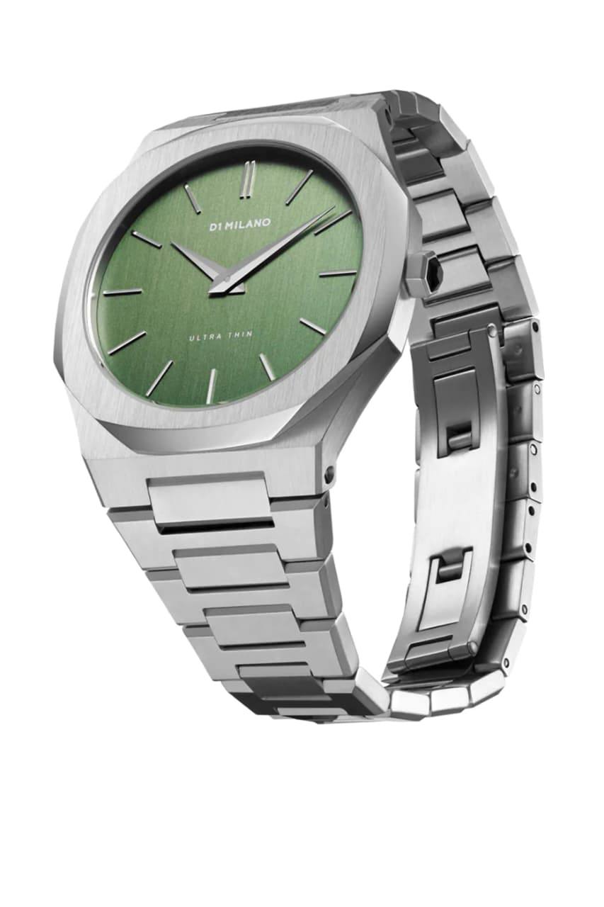 D1 milano watch for men good quality 
260 dhs👑

Zain59
♥️♥️♥️