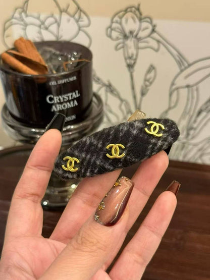Head Accessories ❤️‍🔥*
good quality 💯
With paper bag🛍️
20 dhs💓

Zain216
♥️♥️♥️