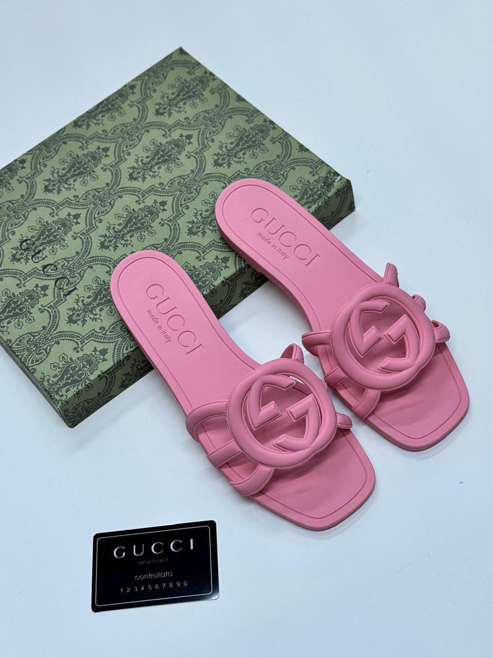 GUCCI RUBBER 
70 dhs🇦🇪🇦🇪

New arrive 
Size 36-41

Zain21
Zain86
♥️♥️♥️