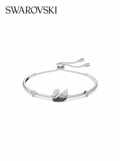 SWAROVSKI 
Bracelet 😍
Master quality 💯
With normal boxes 🗃️ 
60 dhs✅

With master box 📦 
95 dhs✅

Zain216
♥️♥️♥️