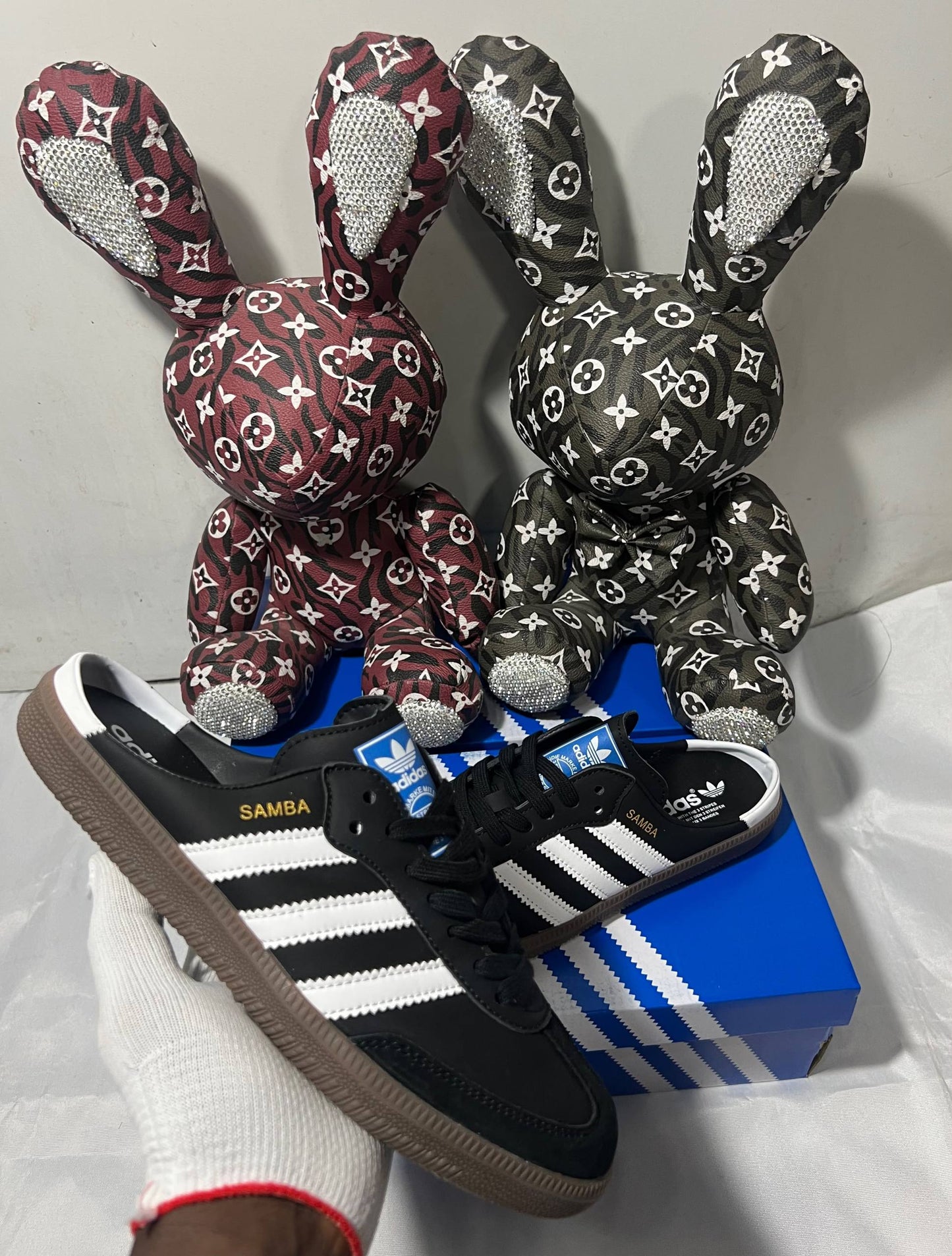 adidas Samba Mules 'Black White'WOMEN'S
NEW ARRIVALS 😇
36-45 AVAILABLE 🤩
160 dhs🇦🇪🇦🇪

Zain242
♥️♥️♥️