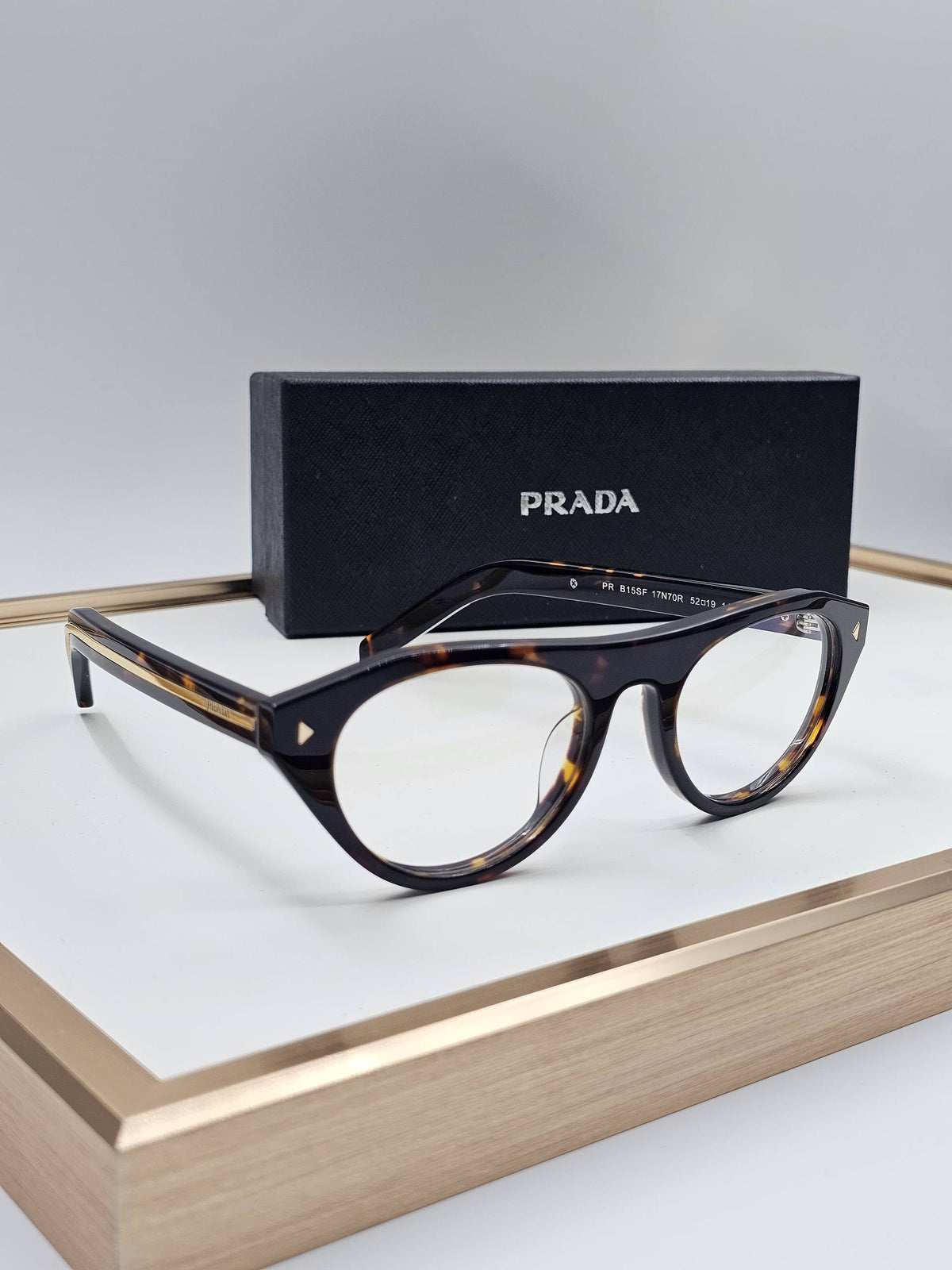 Prada

For Price 👇 WhatsApp✅
0568585901 
0507557372
0552275751 Owner Zain 👌

Zain282
♥️♥️♥️