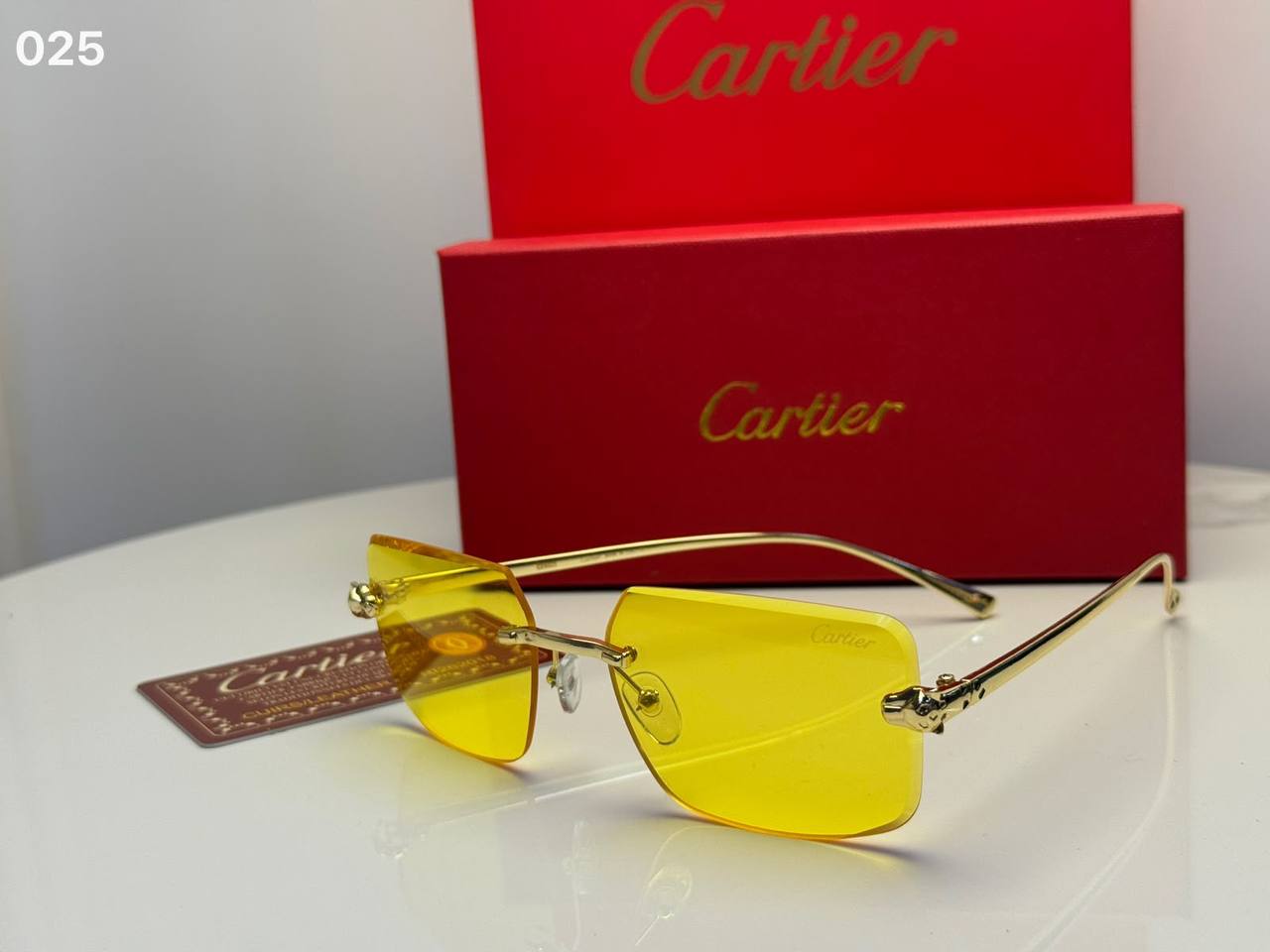 Cartier
70 dhs

Zain182
♥️♥️♥️