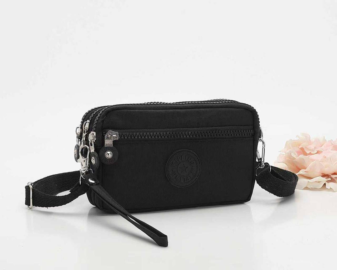 Kipling 
20 dhs❤️

Zain39
♥️♥️♥️
