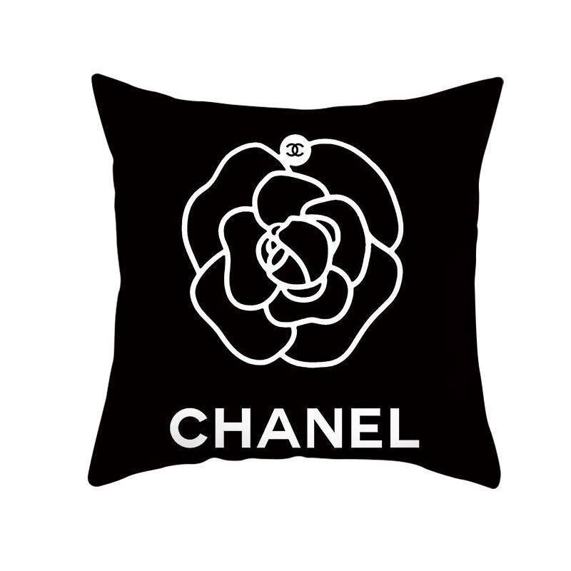 Master 
Pillowcases 
Size 45*45 
50 dhs❣️

Zain99
♥️♥️♥️