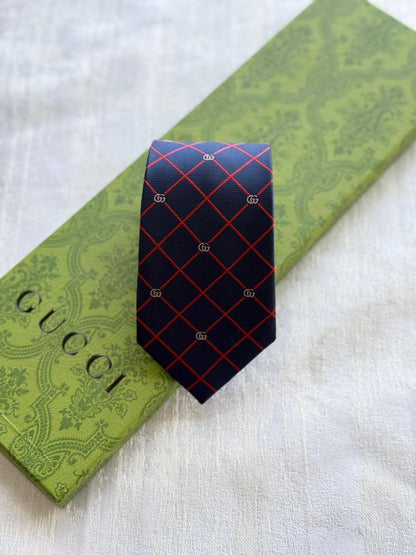 GUCCI
TIE
*Master quality*
*New collection*
180 dhs✅

Zain179
♥️♥️♥️