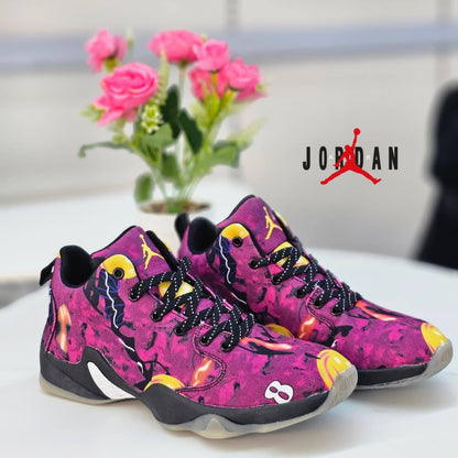Jordan
Size 39to46    
50 dhs🪙🌨️

Zain163
♥️♥️♥️