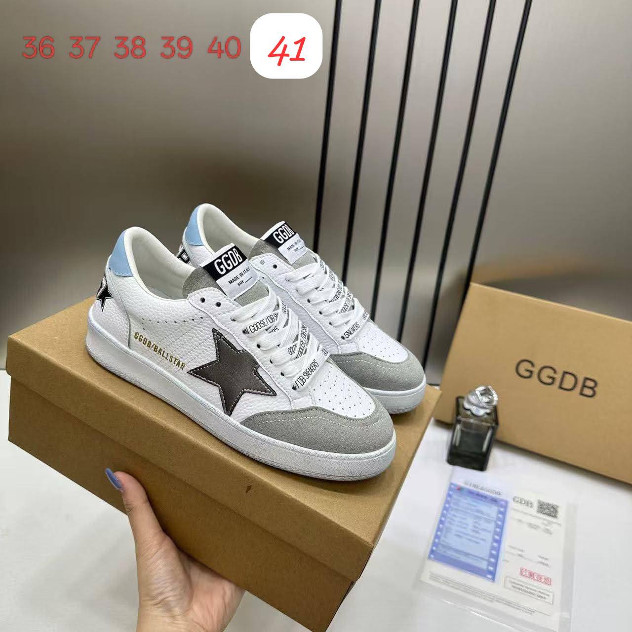 GOLDEN GOOSE 
130 dhs✅
GOOD QUALITY 👌

Zain40
♥️♥️♥️