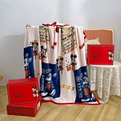 Blanket new came good quality single size 
40 dhs🪙🖤

Zain39
♥️♥️♥️