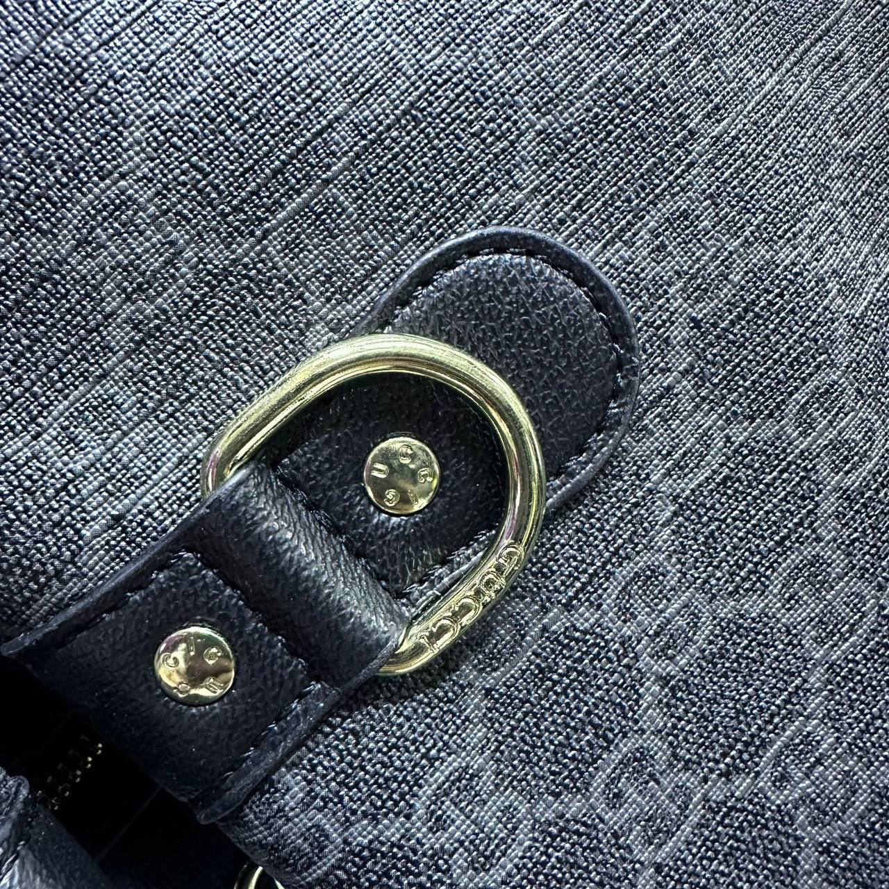 Gucci
120 dhs💓

Zain295
♥️♥️♥️