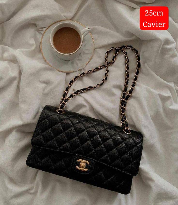 Chanel classic 
25cm cavier 
with box 
110 dhs🇦🇪🇦🇪

Zain168
♥️♥️♥️