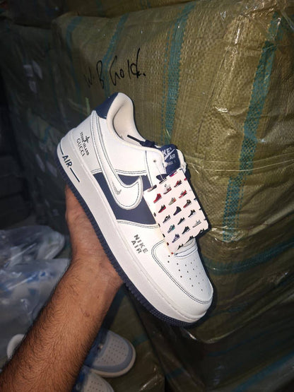 NIKE
40 to 45 size
95 dhs💓

Zain27
♥️♥️♥️