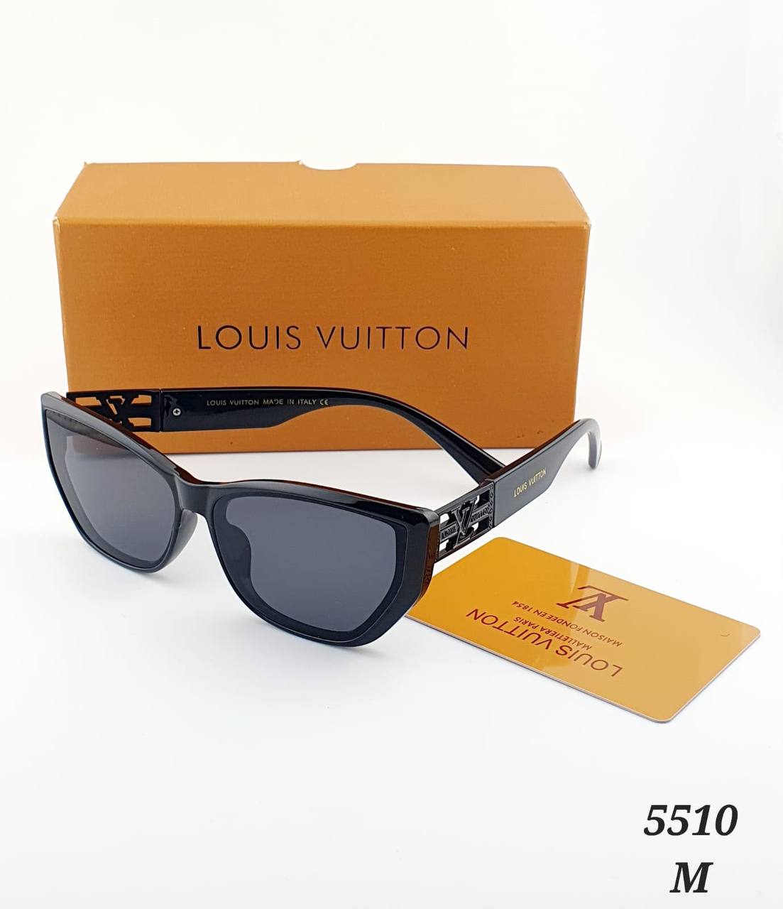 LV Sunglasses
65 dhs✅

with box
🎁🎁🎁

Zain182
♥️♥️♥️