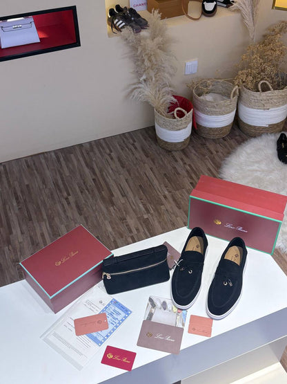 Loro Piana Set
Shoes Size 36-41
185 dhs💓

Zain80
Zain186
♥️♥️♥️
