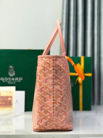 Goyard
Saint Louis 

bag Size 
34 cm

For Price 👇 WhatsApp✅
0568585901 
0507557372
0552275751 Owner Zain 👌

Zain274
♥️♥️♥️