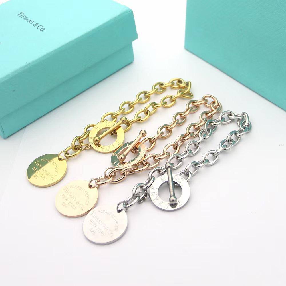 TIFFANY BRACELET
MASTER 💫✨
55 dhs🇦🇪🇦🇪 EACH WITH BOX AND PAPER BAG🛍️🎁

Zain89
♥️♥️♥️