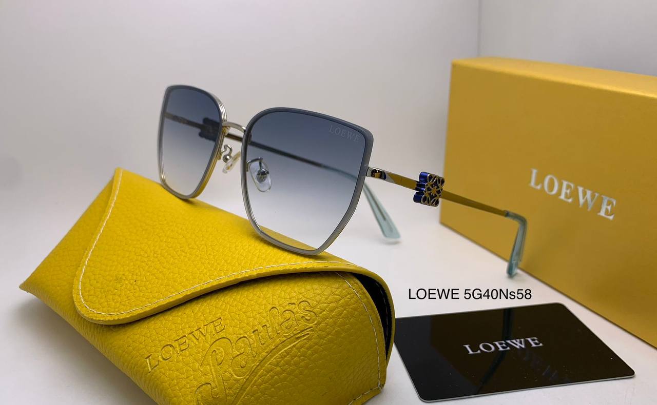 Loewe
70 dhs💓

Zain126
♥️♥️♥️