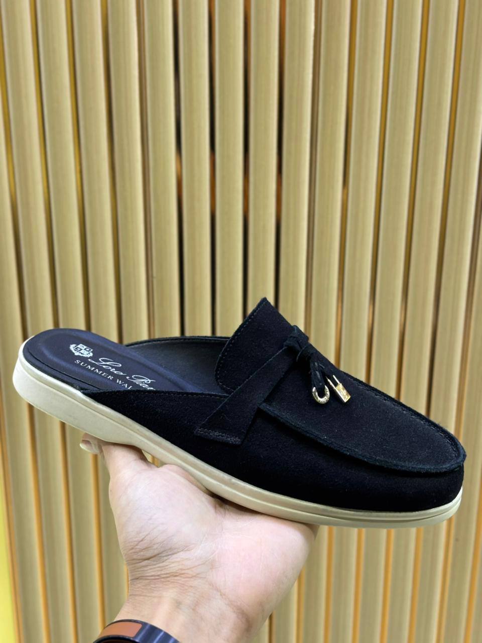 Loro Piana
Size:36 to 42
130 dhs🌺

Zain241
♥️♥️♥️