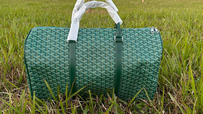 Goyard 
110 dhs🇦🇪🇦🇪
size 55cm

Zain42
♥️♥️♥️