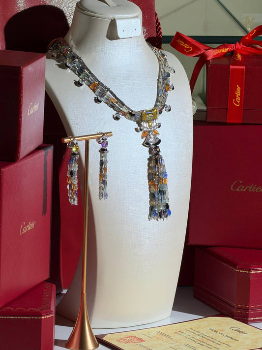 *Cartier Masterpiece*
  
(High Jewelry Collection 😍  )

Quality: Super Master 
Non -Tarnish color

* ⁠Necklace 
* ⁠Earring
For Price 👇 WTSP Text Zain 0568585901

Zain268
♥️♥️♥️