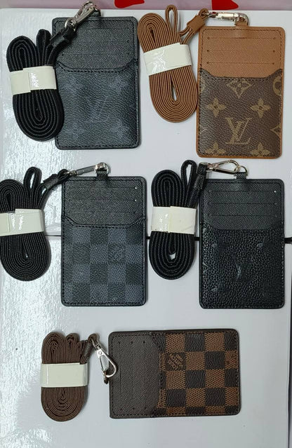 AVAILABLE 

CARDHOLDER 

WITH BOX 
30 dhs🇦🇪🇦🇪

Zain169
♥️♥️♥️
